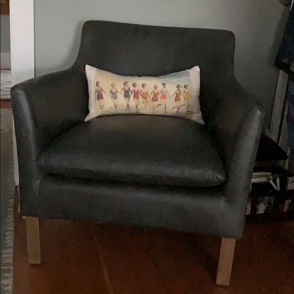 Meet your Posher, Marilyn - Picture 1 of 1